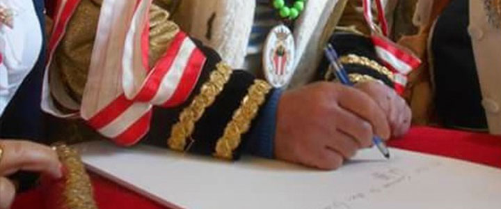 firma_libro-delle-maschere